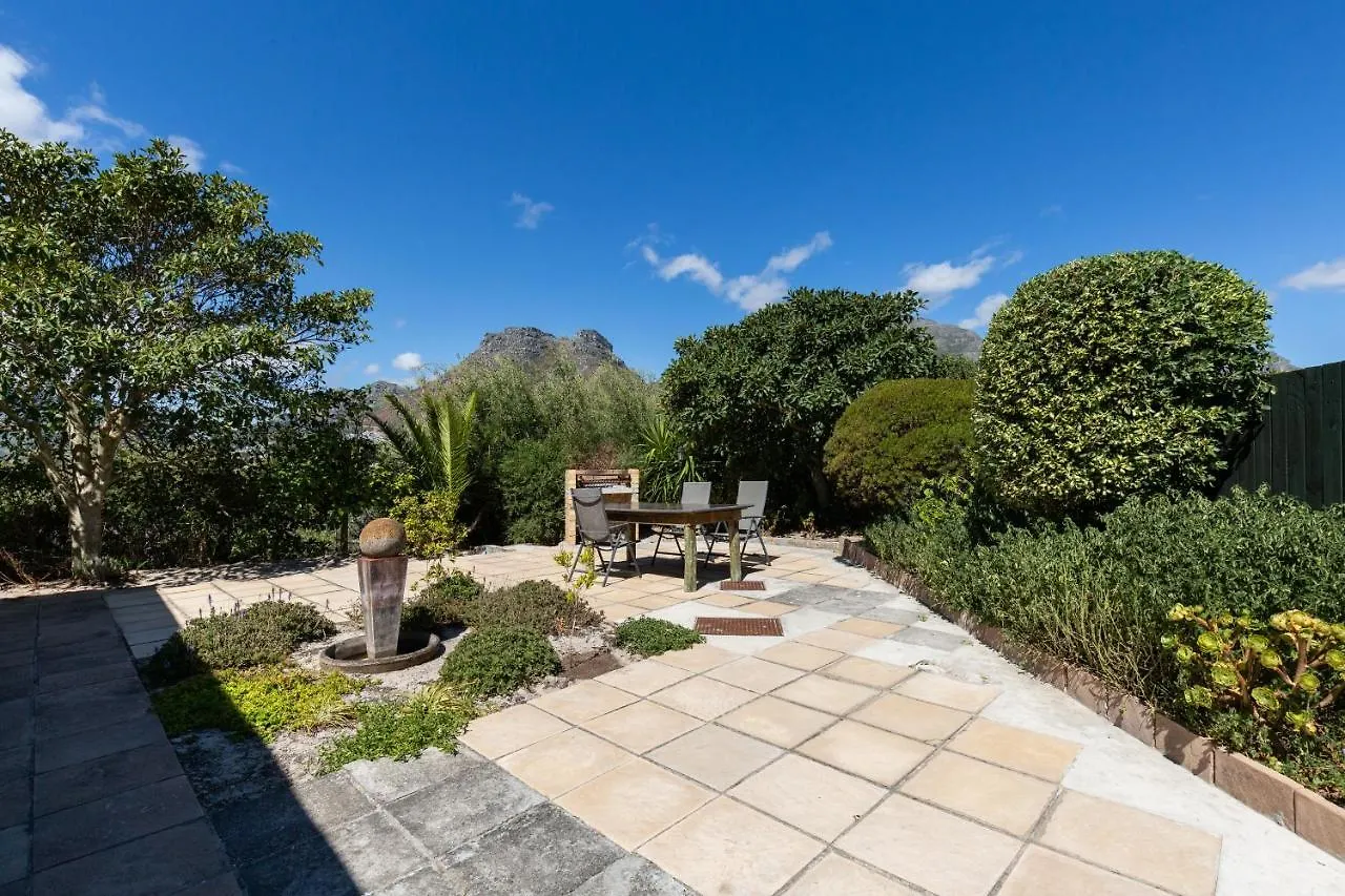 Hout Bay Hilltop 0*, Hout Bay